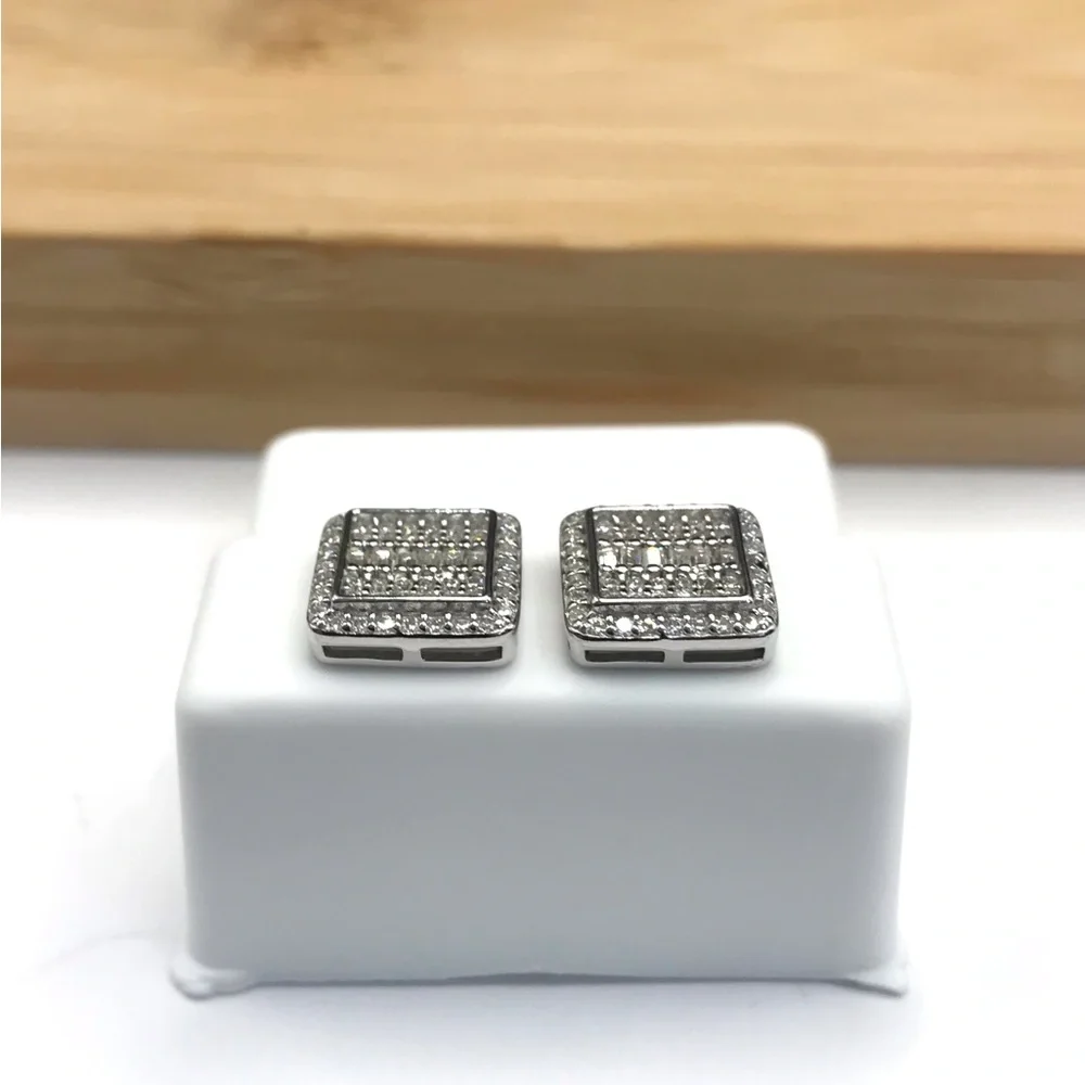 925 Sterling Silver 0.68CT MOISSANITE Square Screw Back Stud Earrings